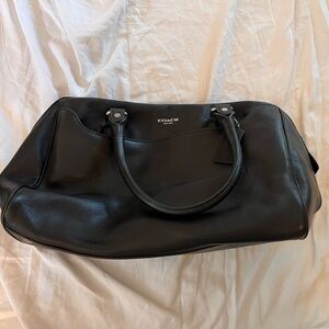 Coach Black Leather Shoulder Bag Minimalist Design